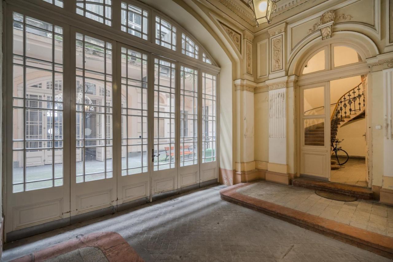 Bpr Adagio Design With A/c * Budapeste