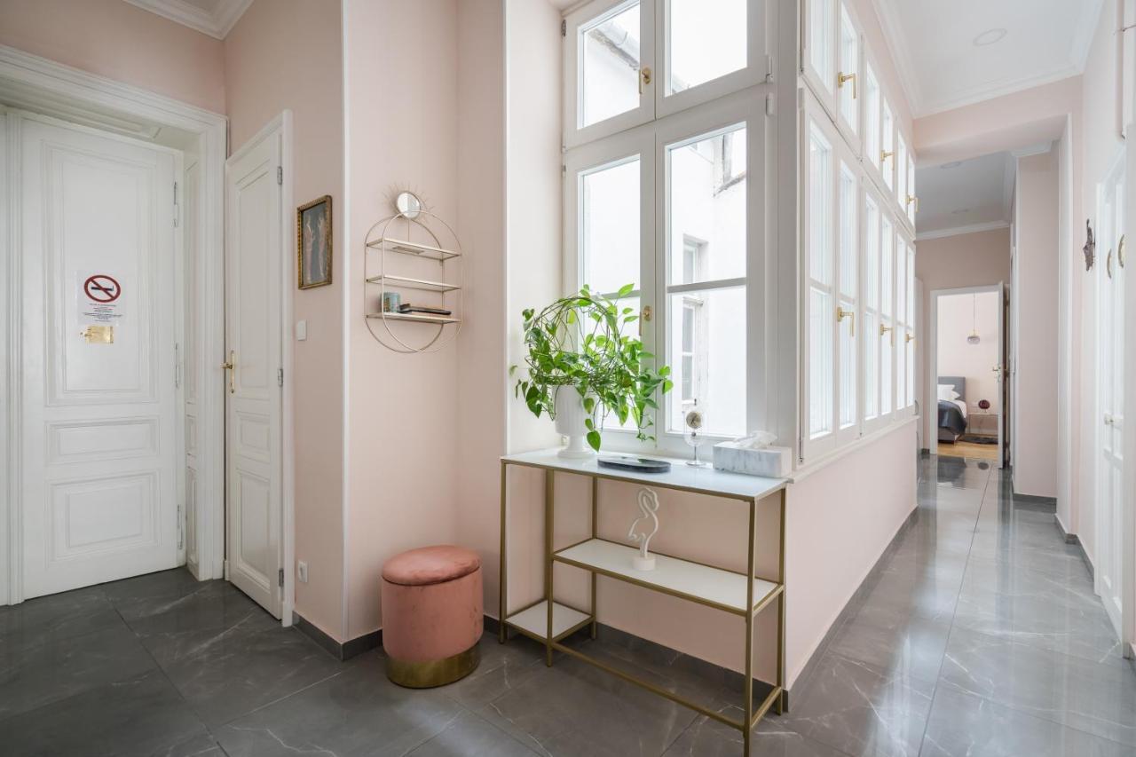 Bpr Adagio Design With A/c Budapeste